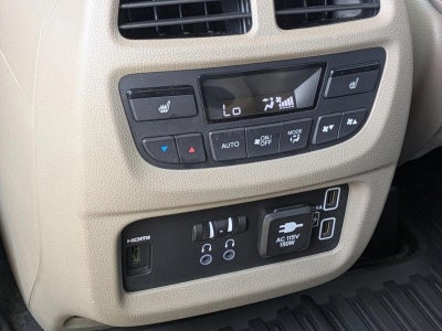 2022 Honda Pilot Touring 7-Passenger 2WD