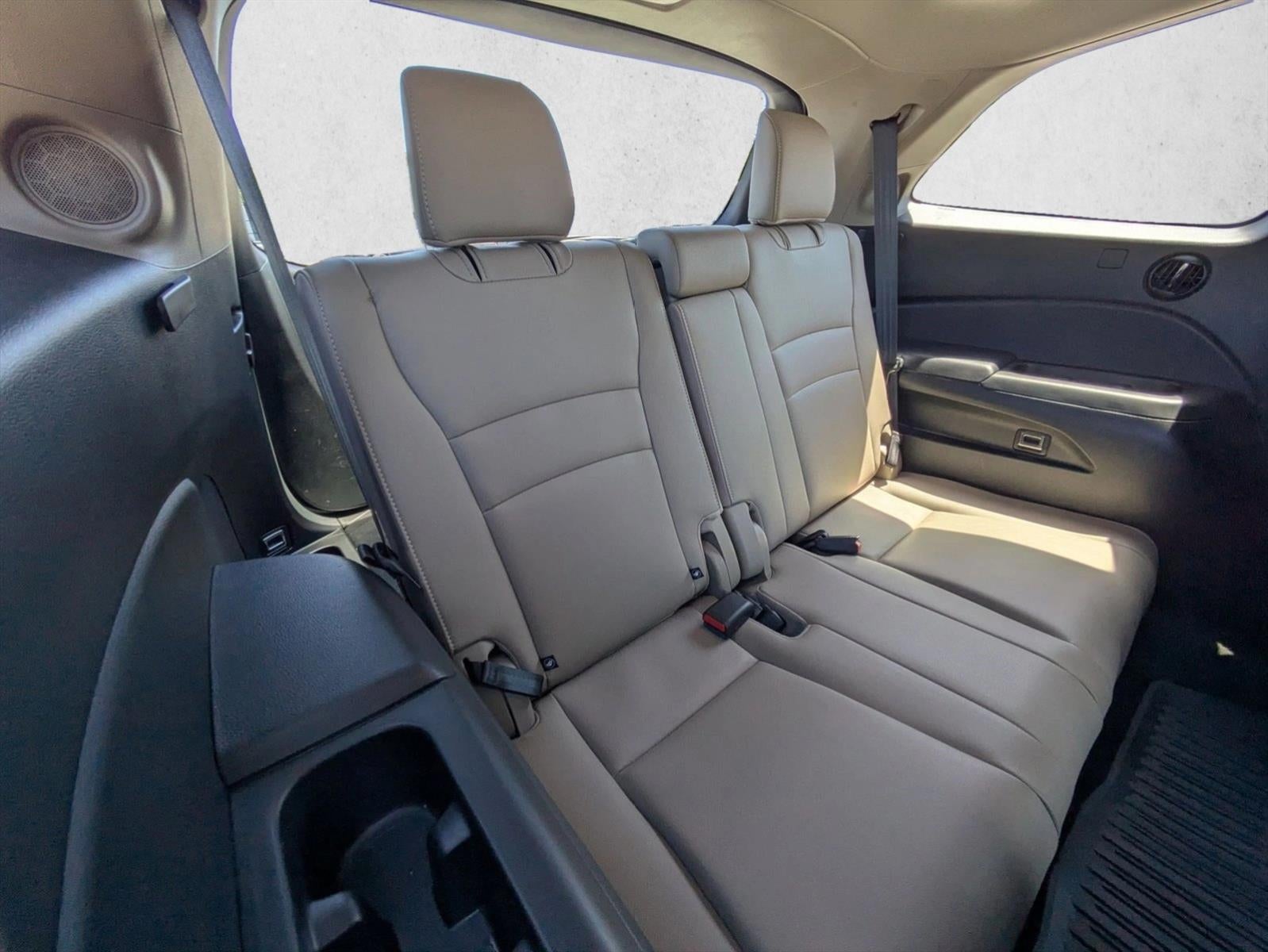 2022 Honda Pilot Touring 7-Passenger 2WD