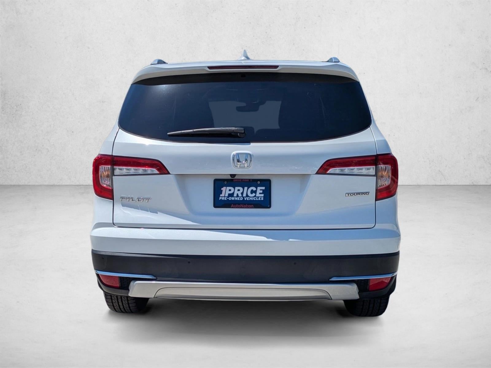 2022 Honda Pilot Touring 7-Passenger 2WD