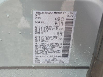 2025 Nissan Pathfinder Platinum 2WD
