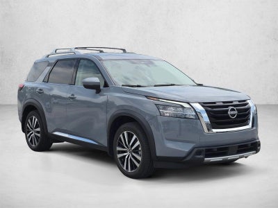 2024 Nissan Pathfinder Platinum 2WD