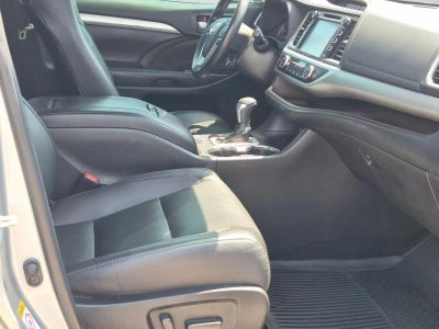 2019 Toyota Highlander XLE V6 FWD (Natl)