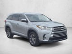 2019 Toyota Highlander XLE V6 FWD (Natl)