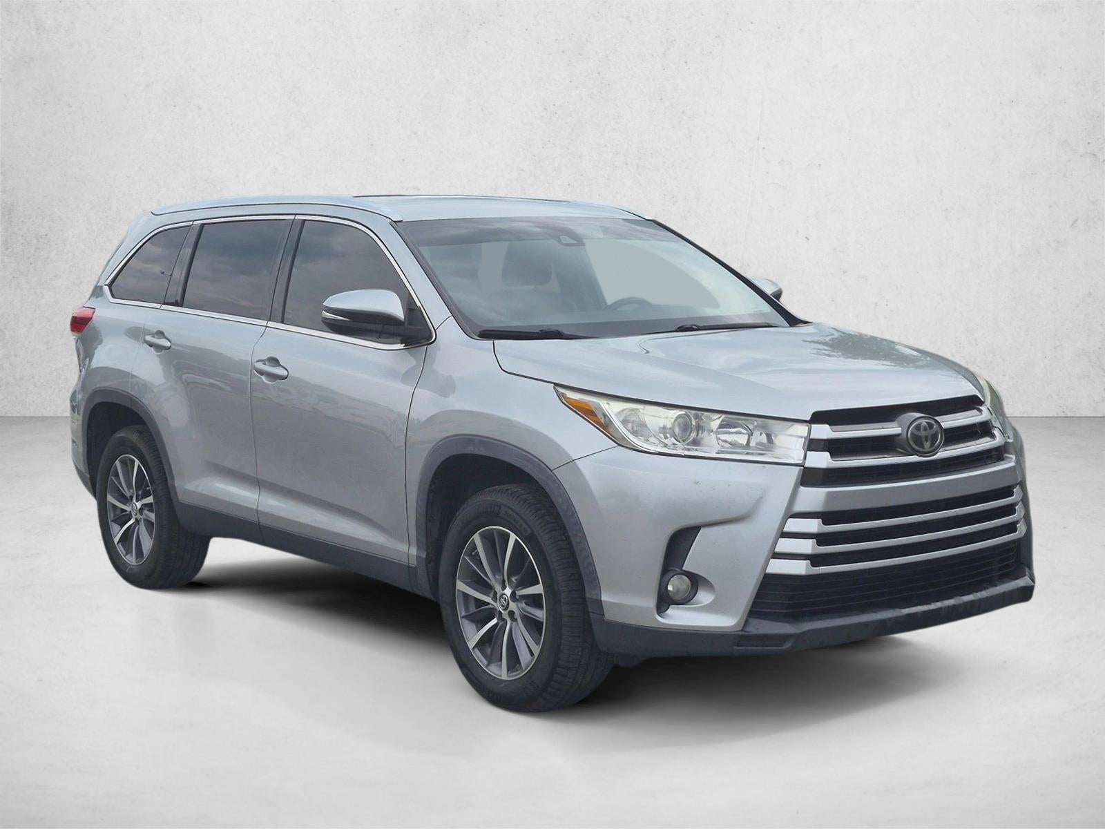 2019 Toyota Highlander XLE V6 FWD (Natl)