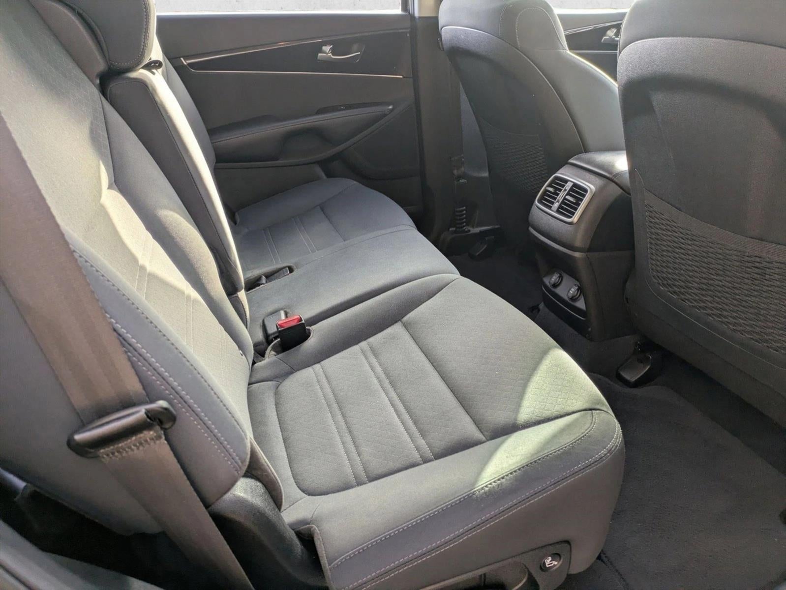 2020 Kia Sorento LX FWD