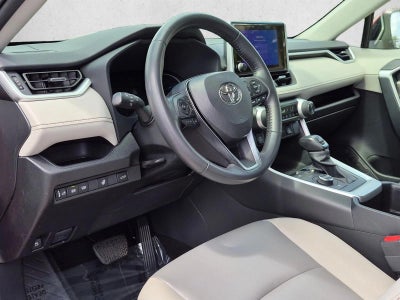 2023 Toyota RAV4 Hybrid XLE Premium AWD (Natl)