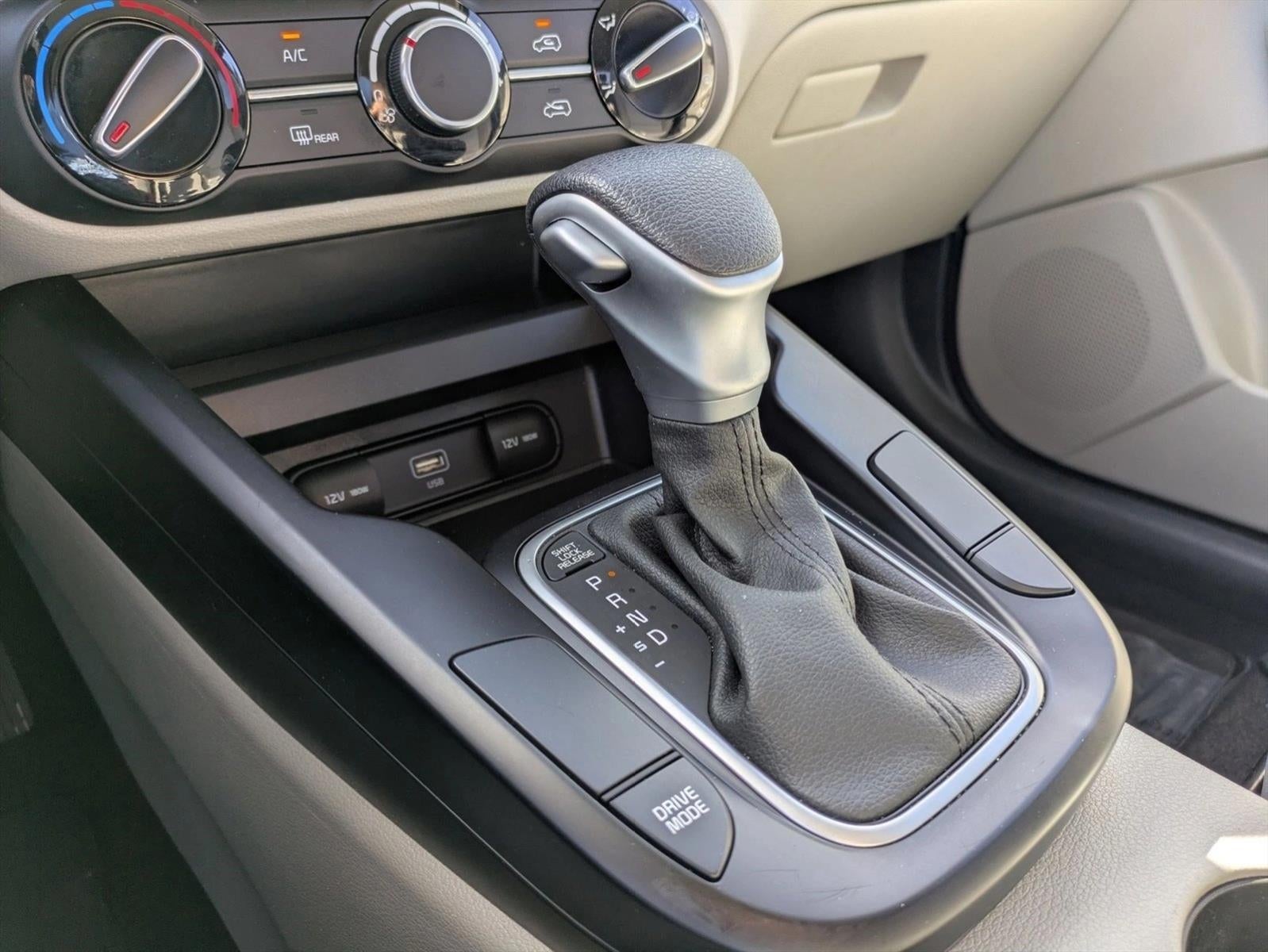 2023 Kia Soul LX IVT