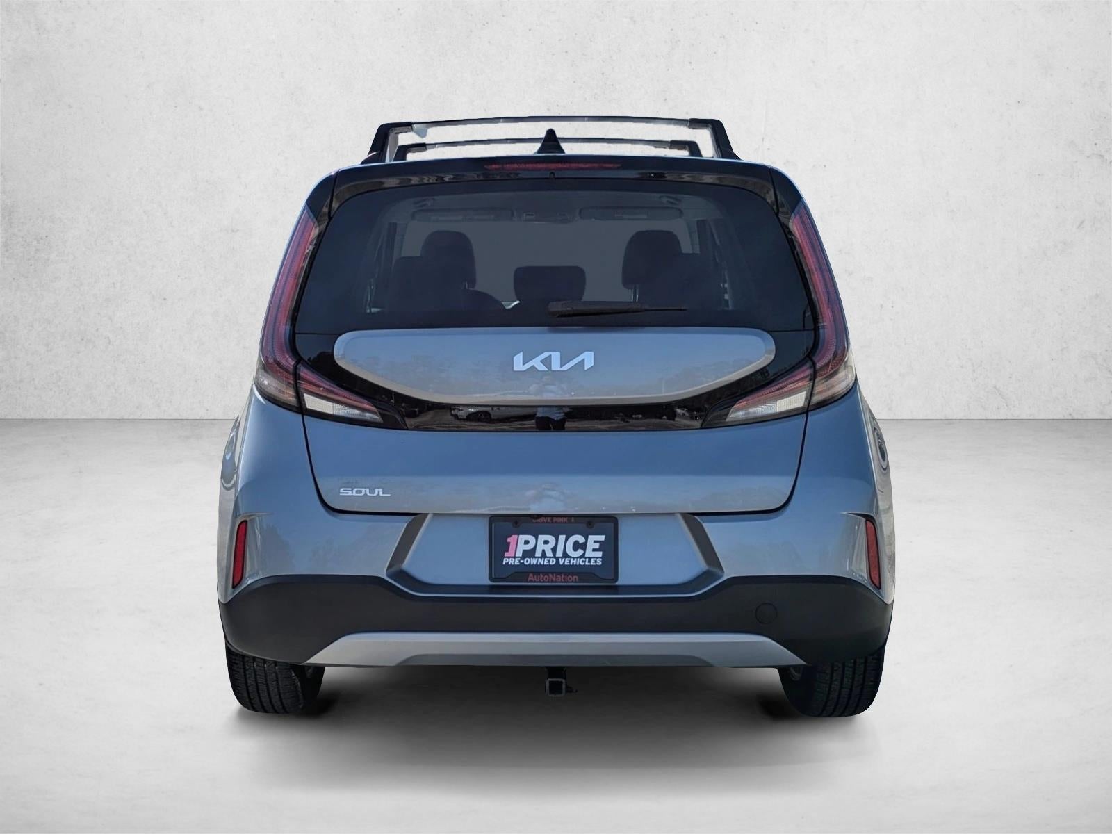 2023 Kia Soul LX IVT