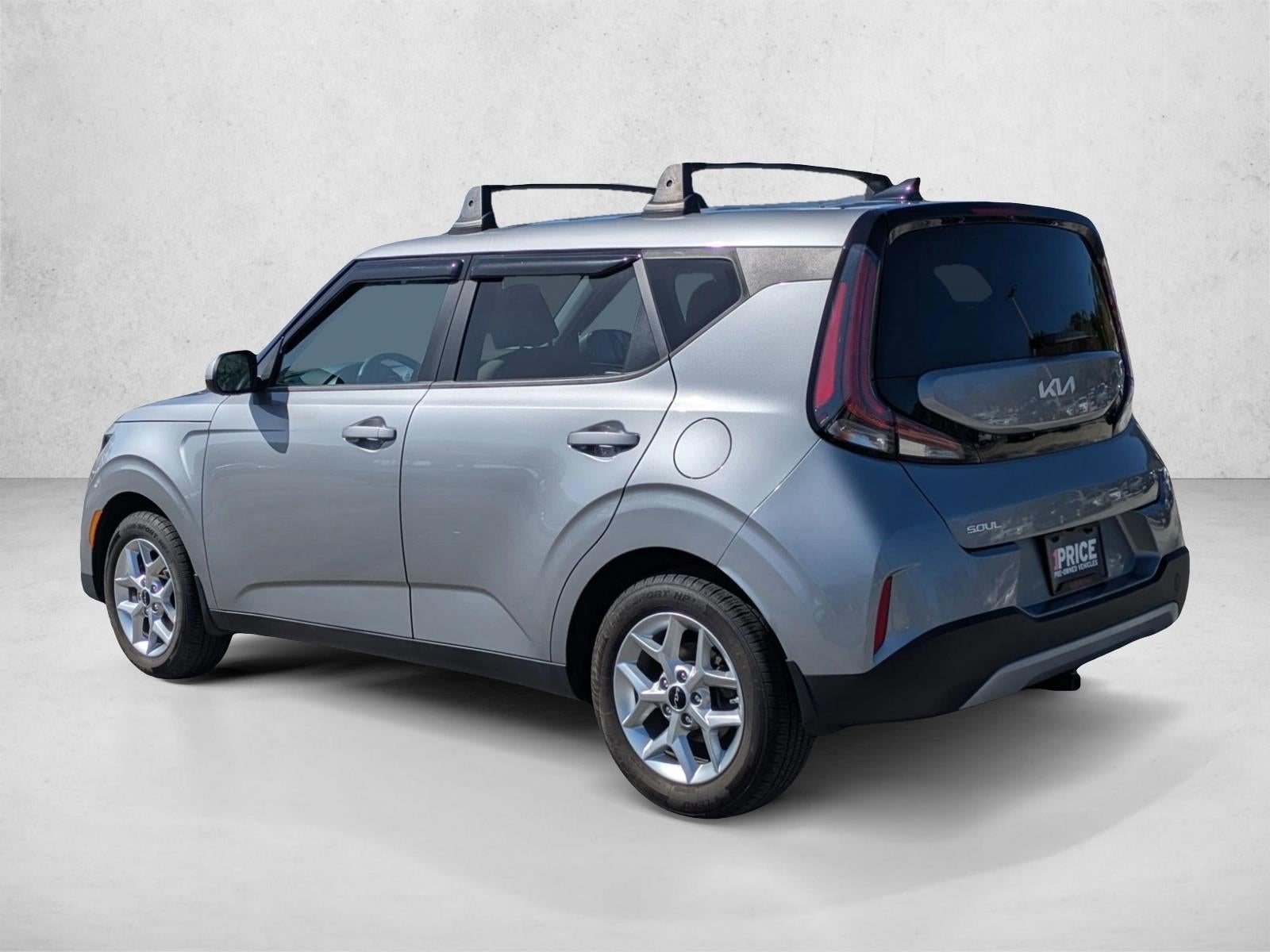 2023 Kia Soul LX IVT
