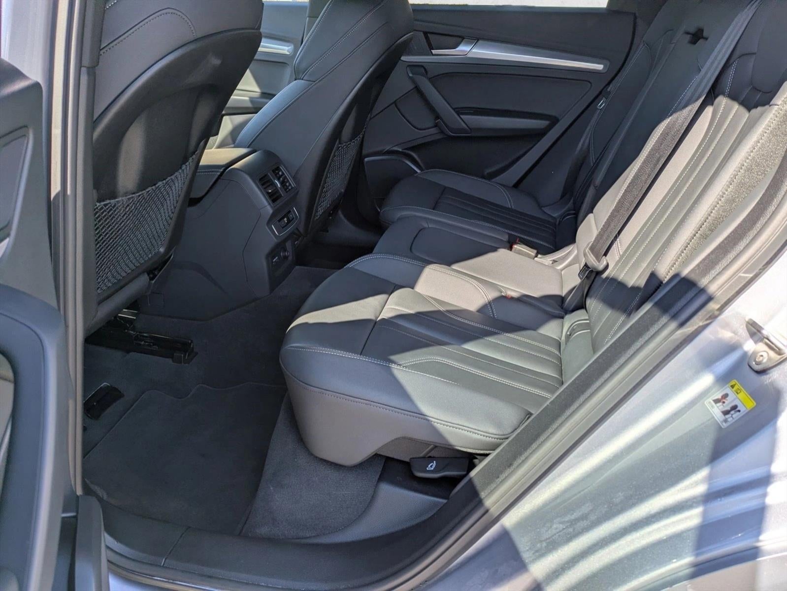 2025 Audi Q5 S line Premium 45 TFSI quattro