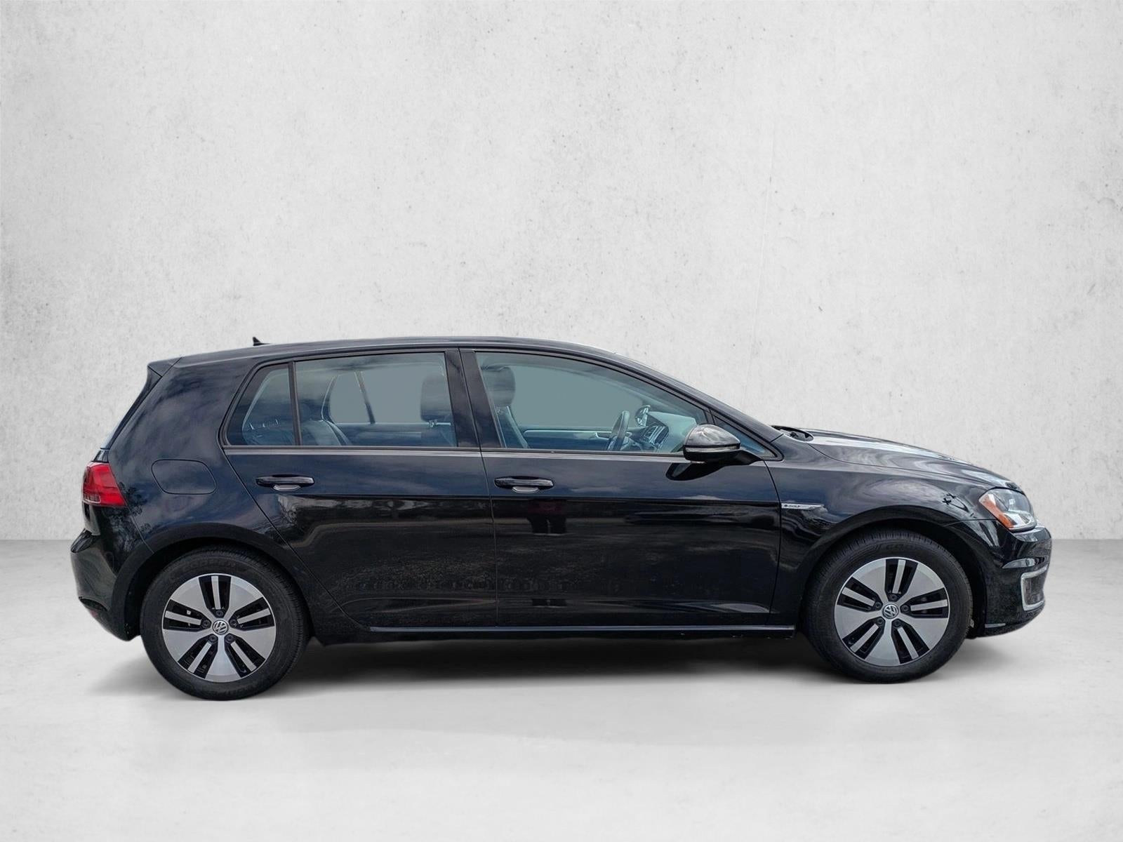 2016 Volkswagen e-Golf 4dr HB SE
