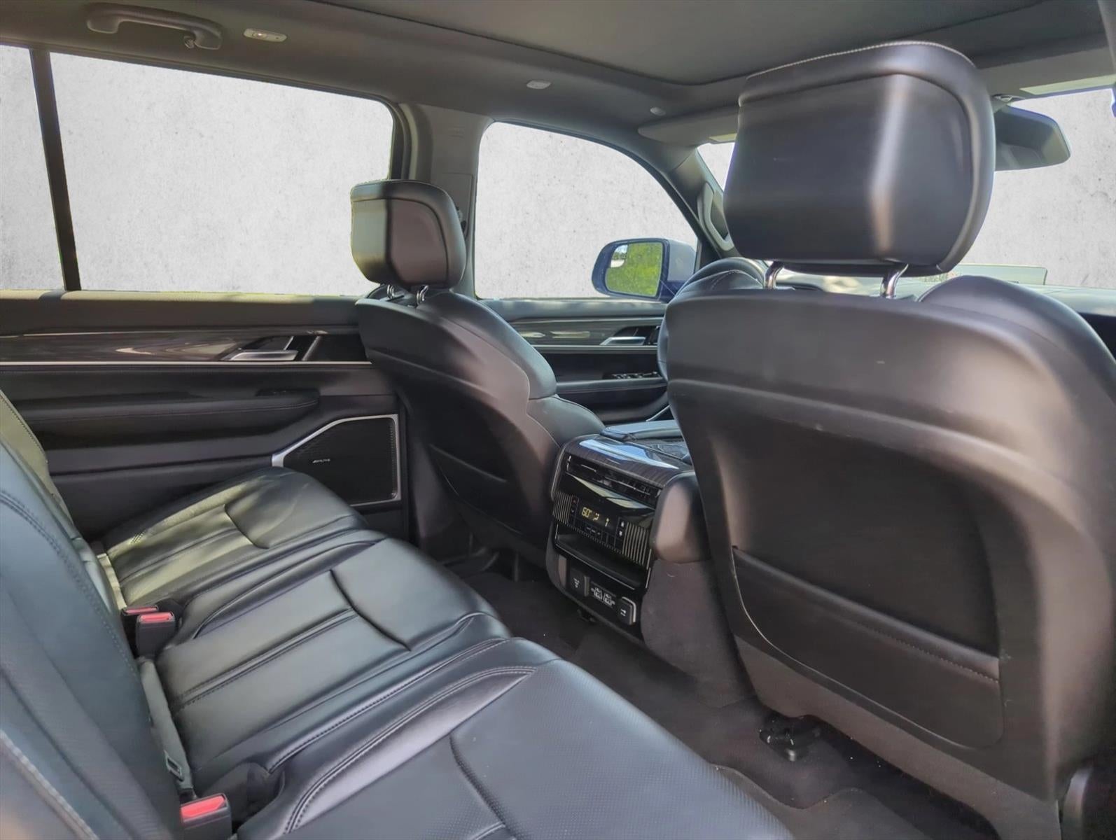 2022 Jeep Wagoneer Series II 4x4