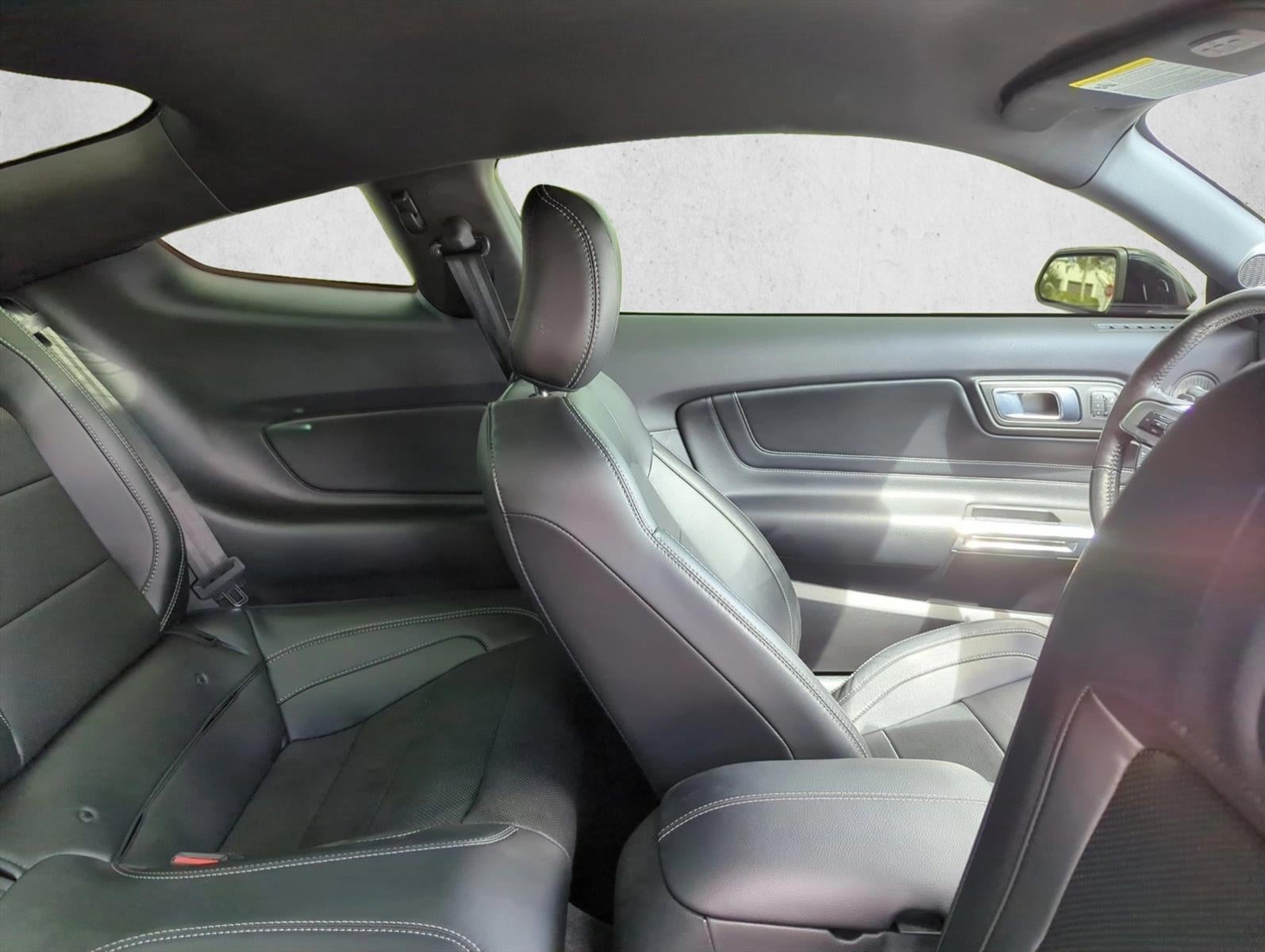 2022 Ford Mustang GT Premium Fastback