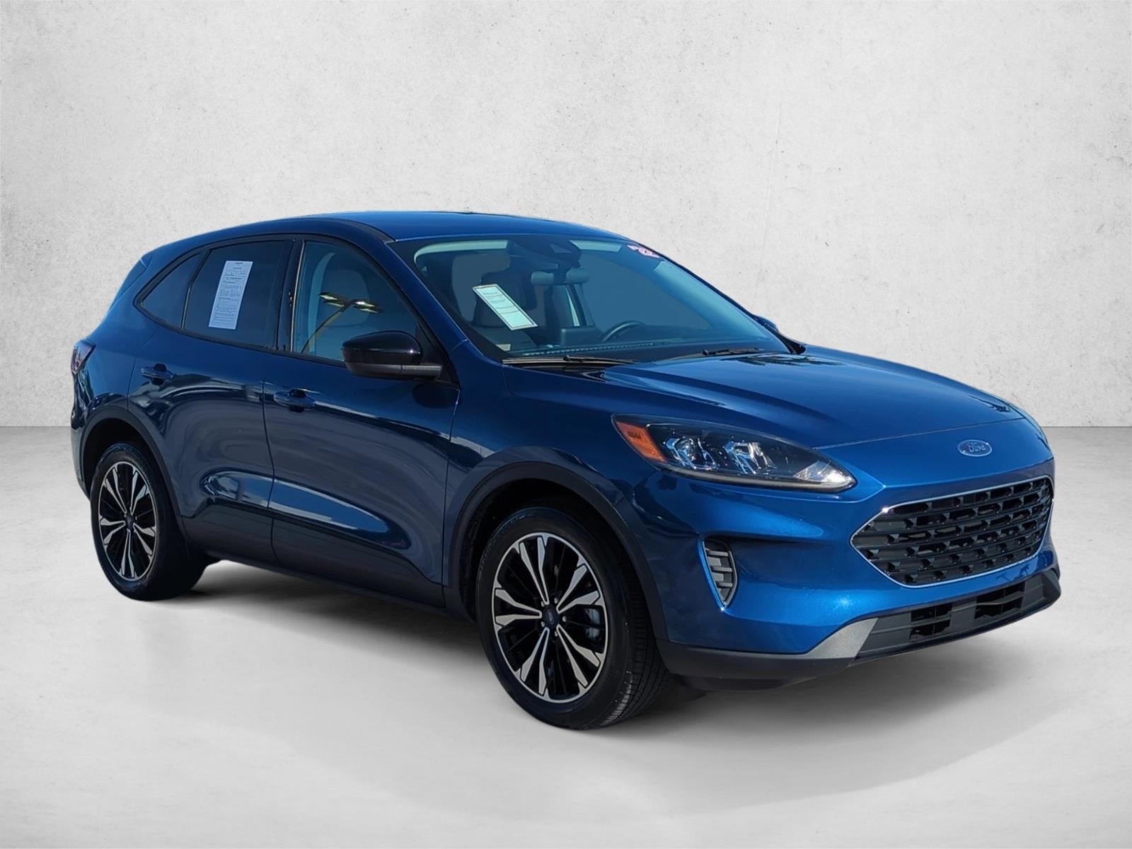 2022 Ford Escape SE FWD