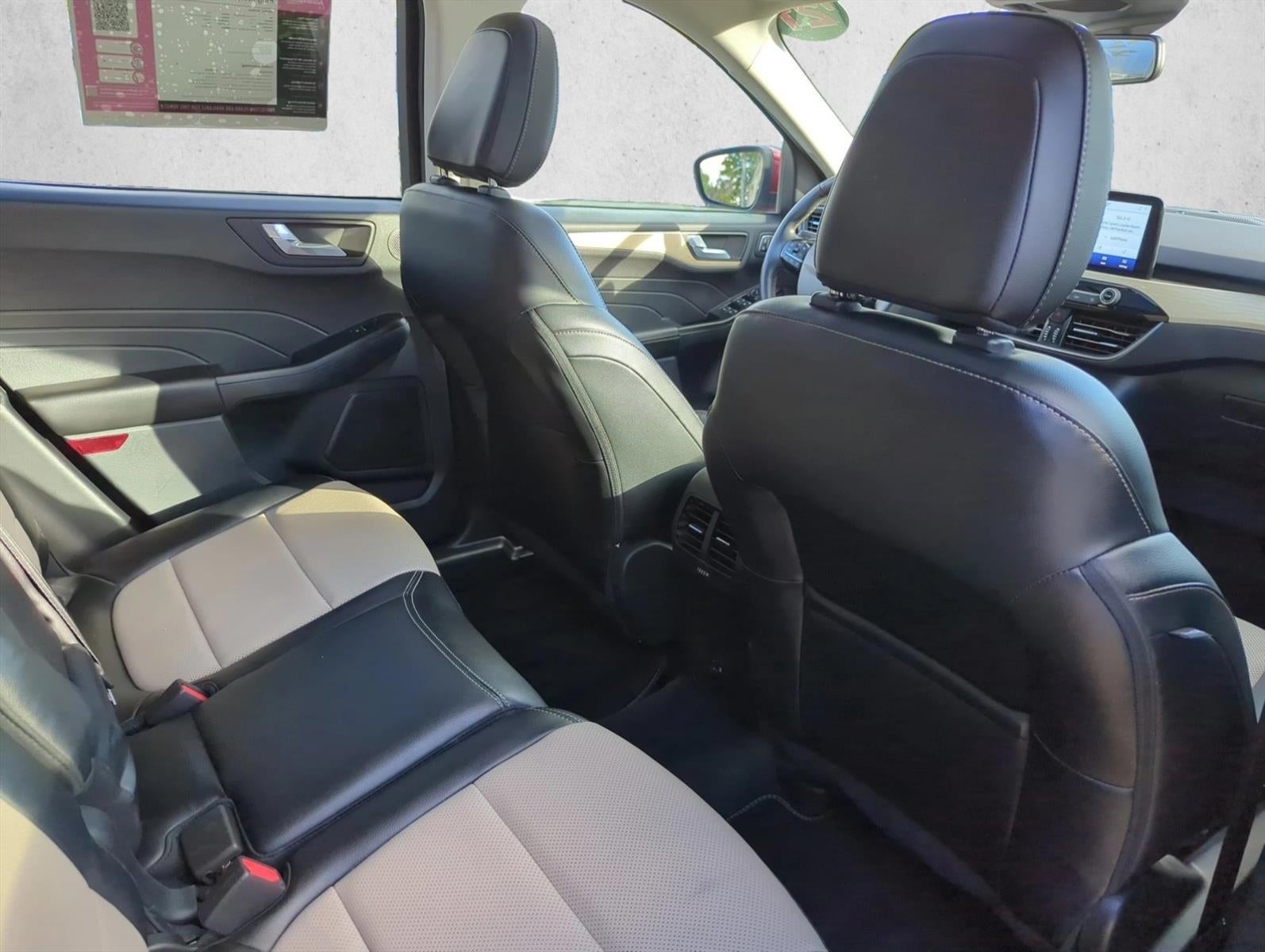 2021 Ford Escape Titanium Plug-In Hybrid FWD