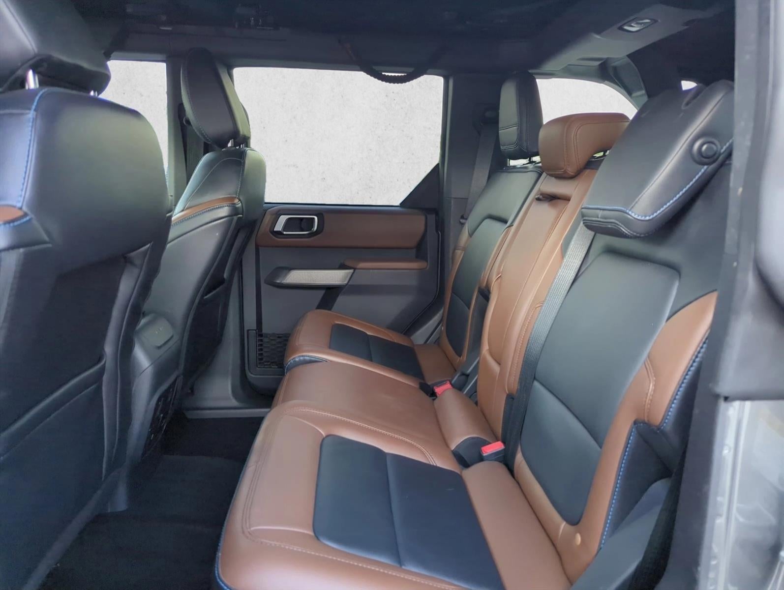 2022 Ford Bronco Outer Banks 4 Door Advanced 4x4