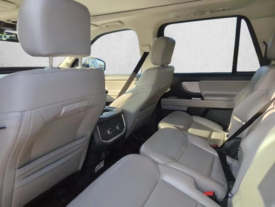 2025 Ford Expedition Max Active 4x4