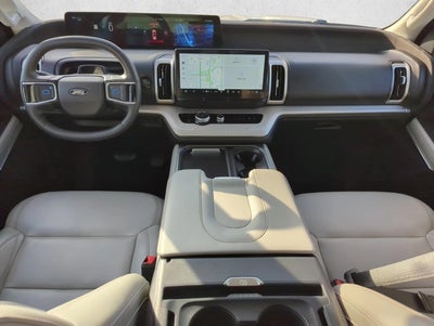 2025 Ford Expedition Max Active 4x4