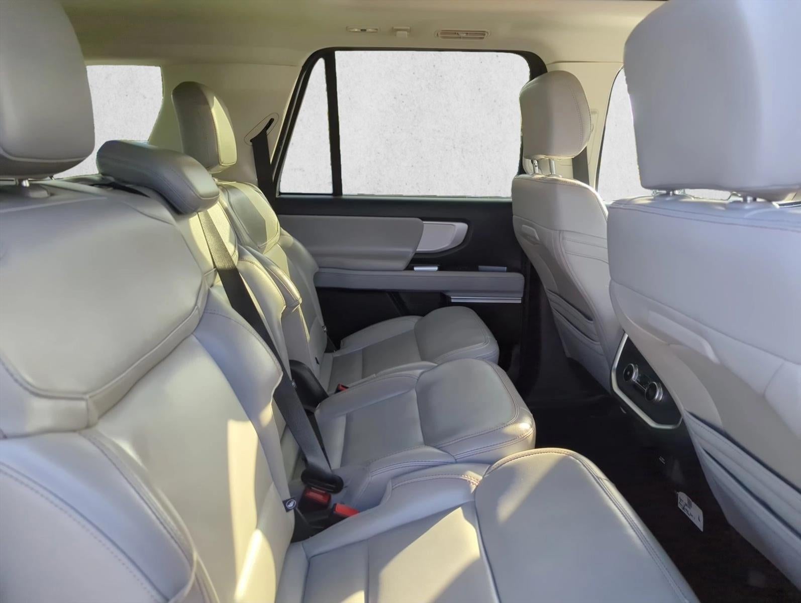 2025 Ford Expedition Max Active 4x4