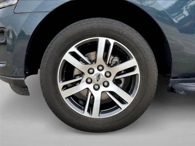 2024 Ford Expedition XLT 4x2