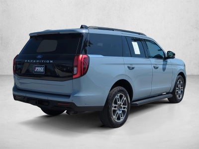 2025 Ford Expedition Active 4x4