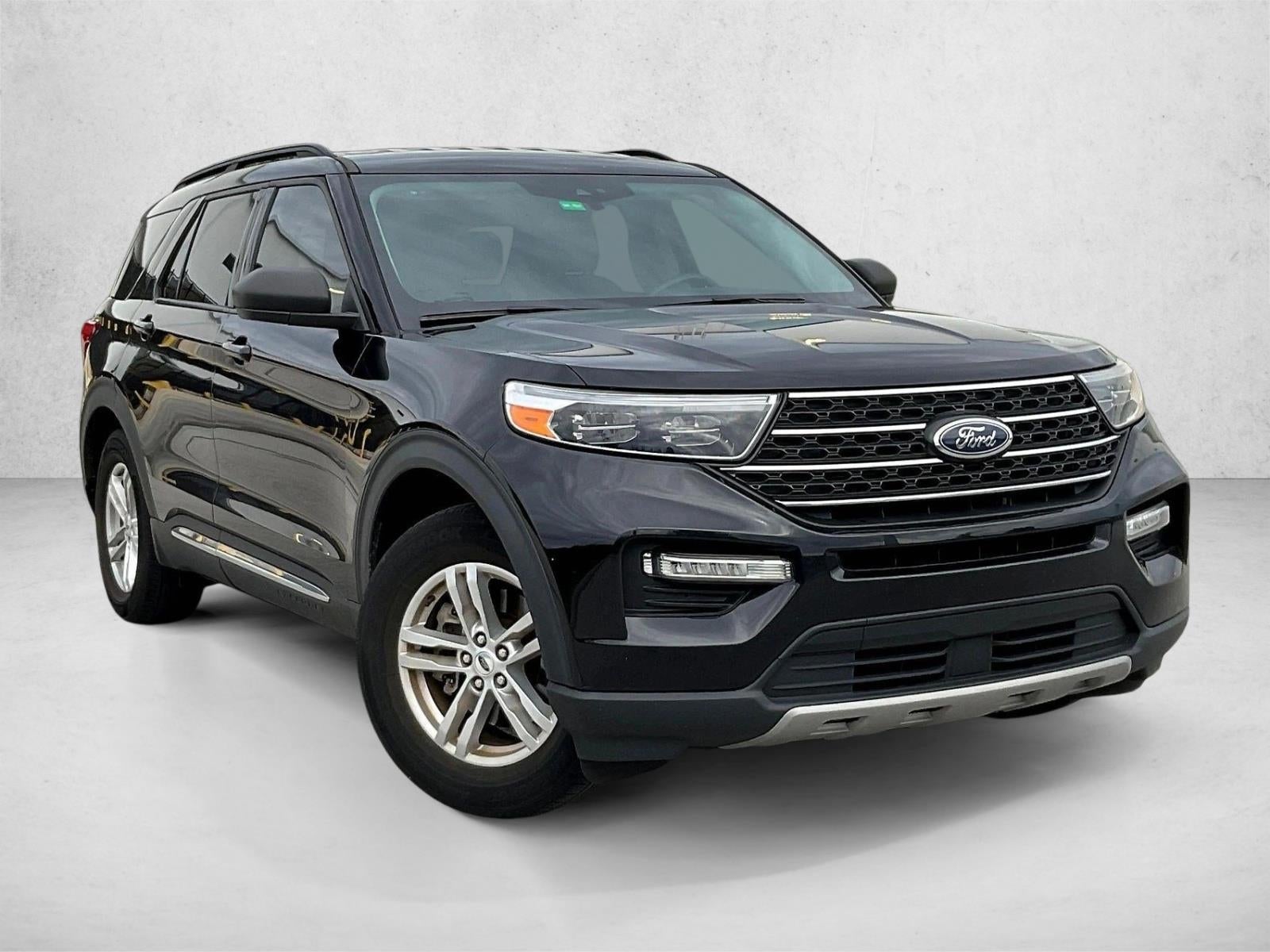 2023 Ford Explorer XLT RWD
