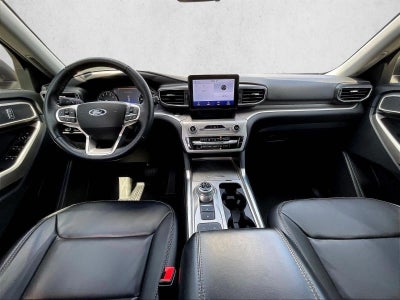 2023 Ford Explorer XLT RWD