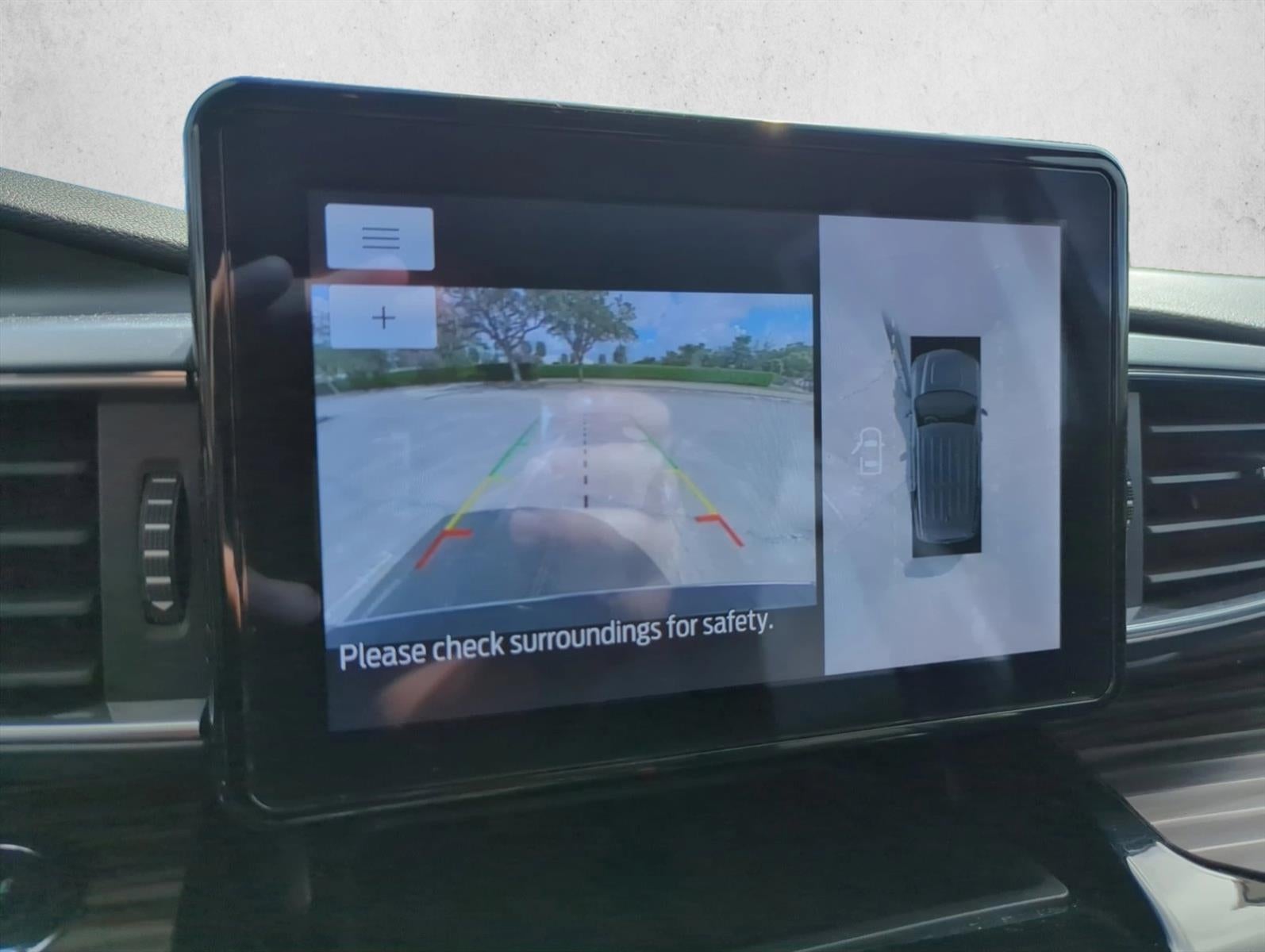 2022 Ford Explorer Limited RWD