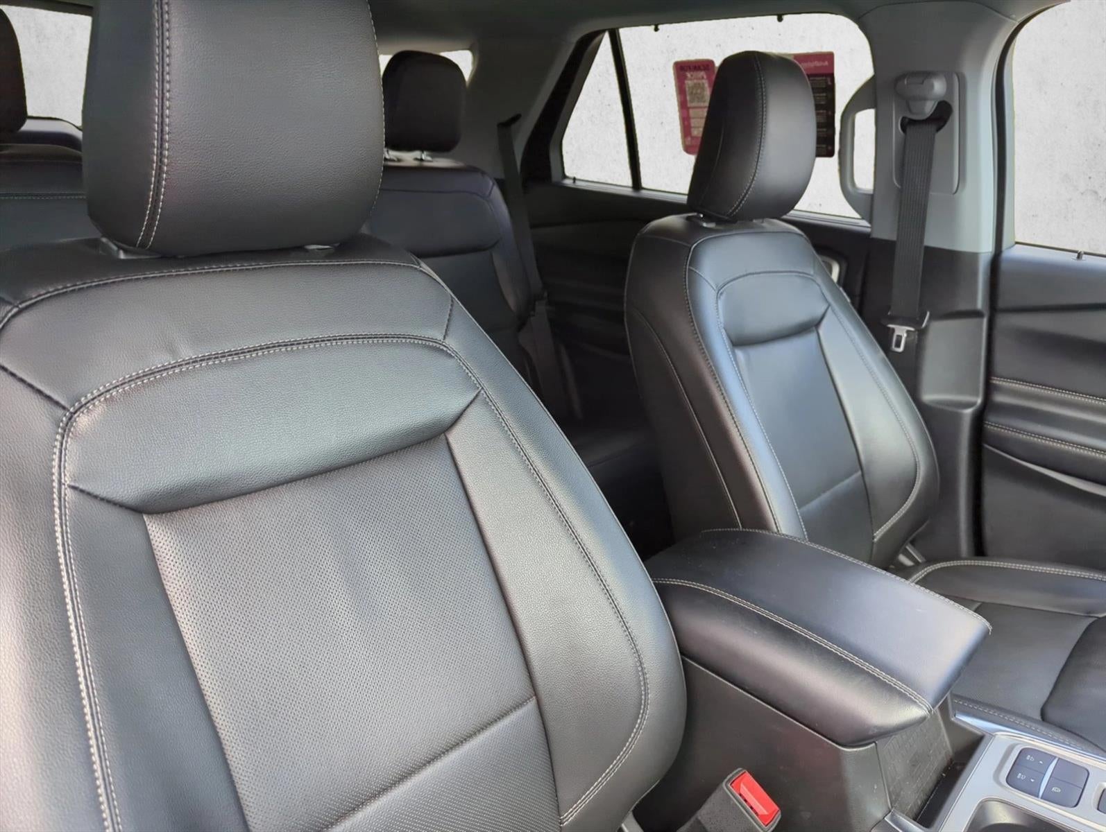 2022 Ford Explorer Limited RWD