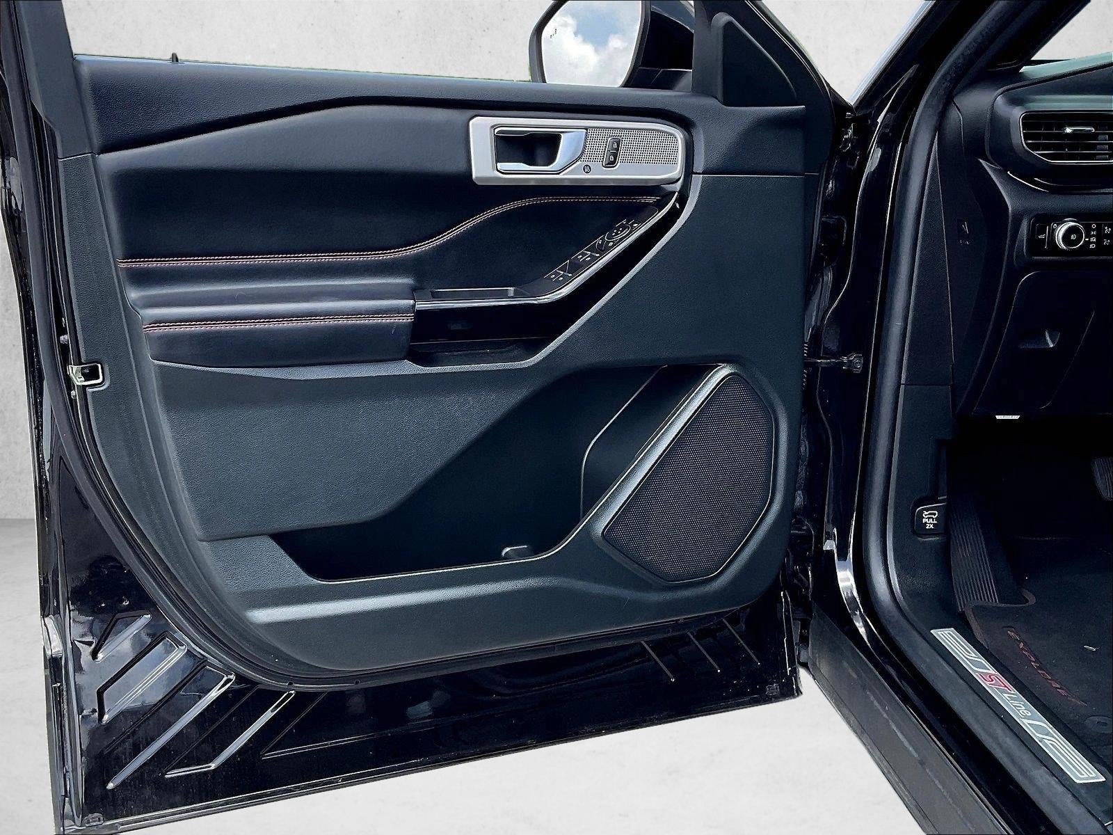 2023 Ford Explorer ST-Line RWD