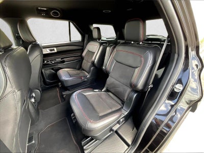 2023 Ford Explorer ST-Line RWD