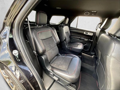 2023 Ford Explorer ST-Line RWD