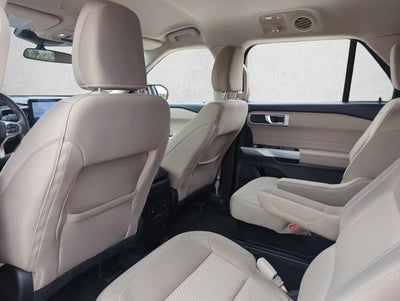 2023 Ford Explorer XLT 4WD