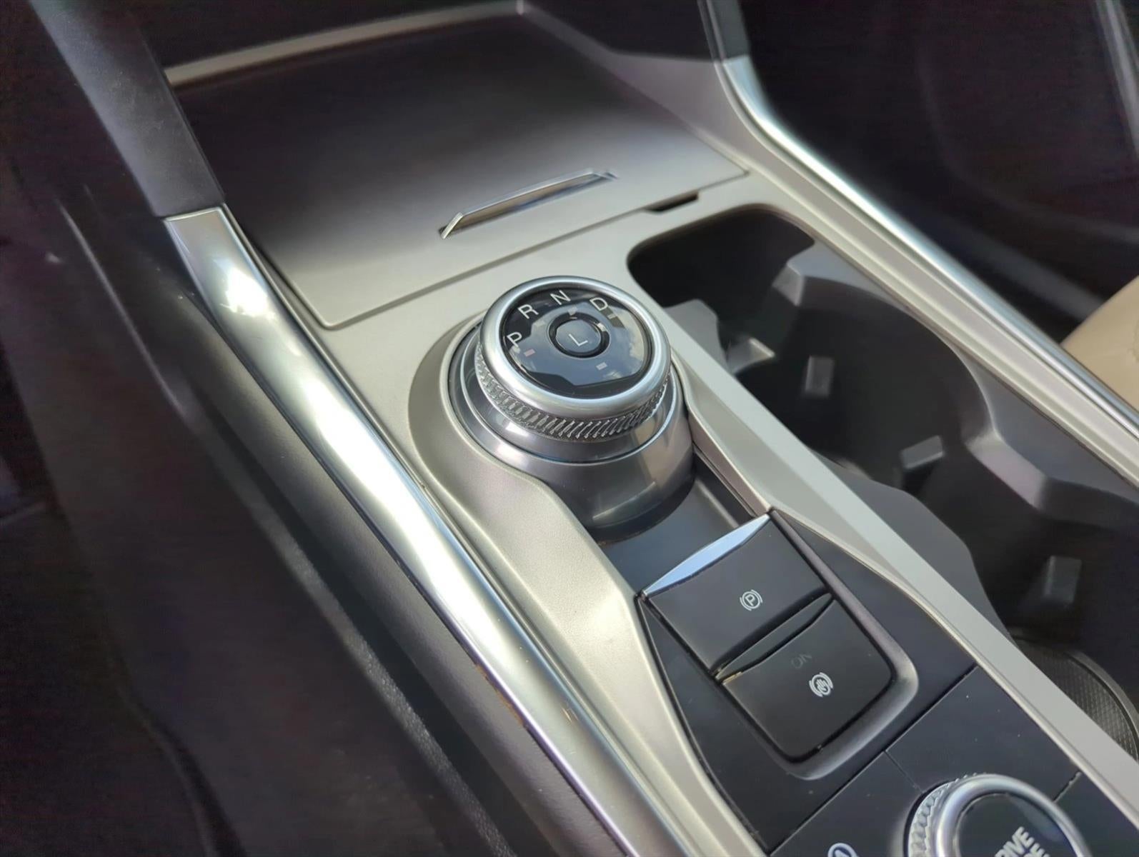 2021 Ford Explorer XLT 4WD