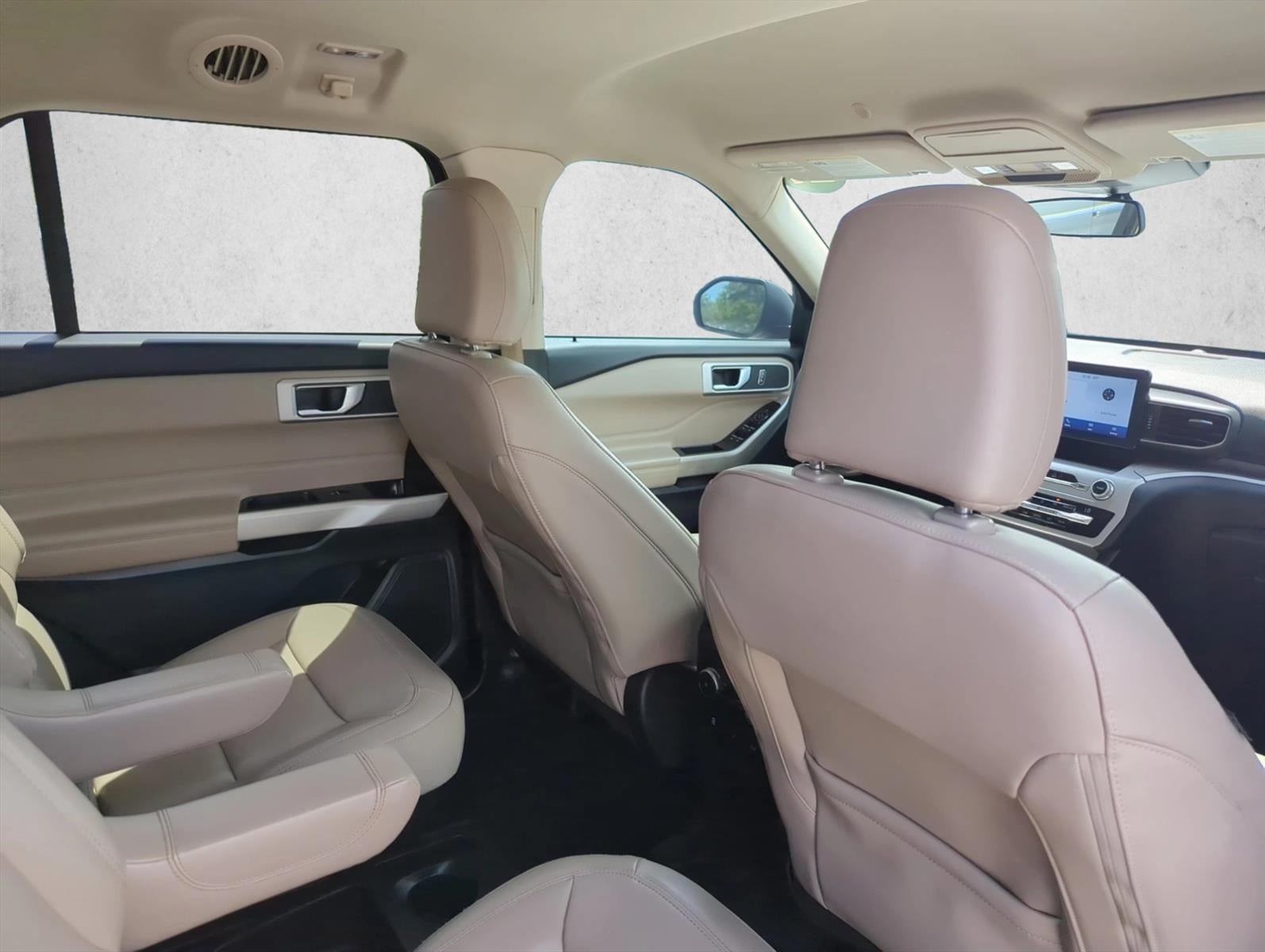 2021 Ford Explorer XLT 4WD