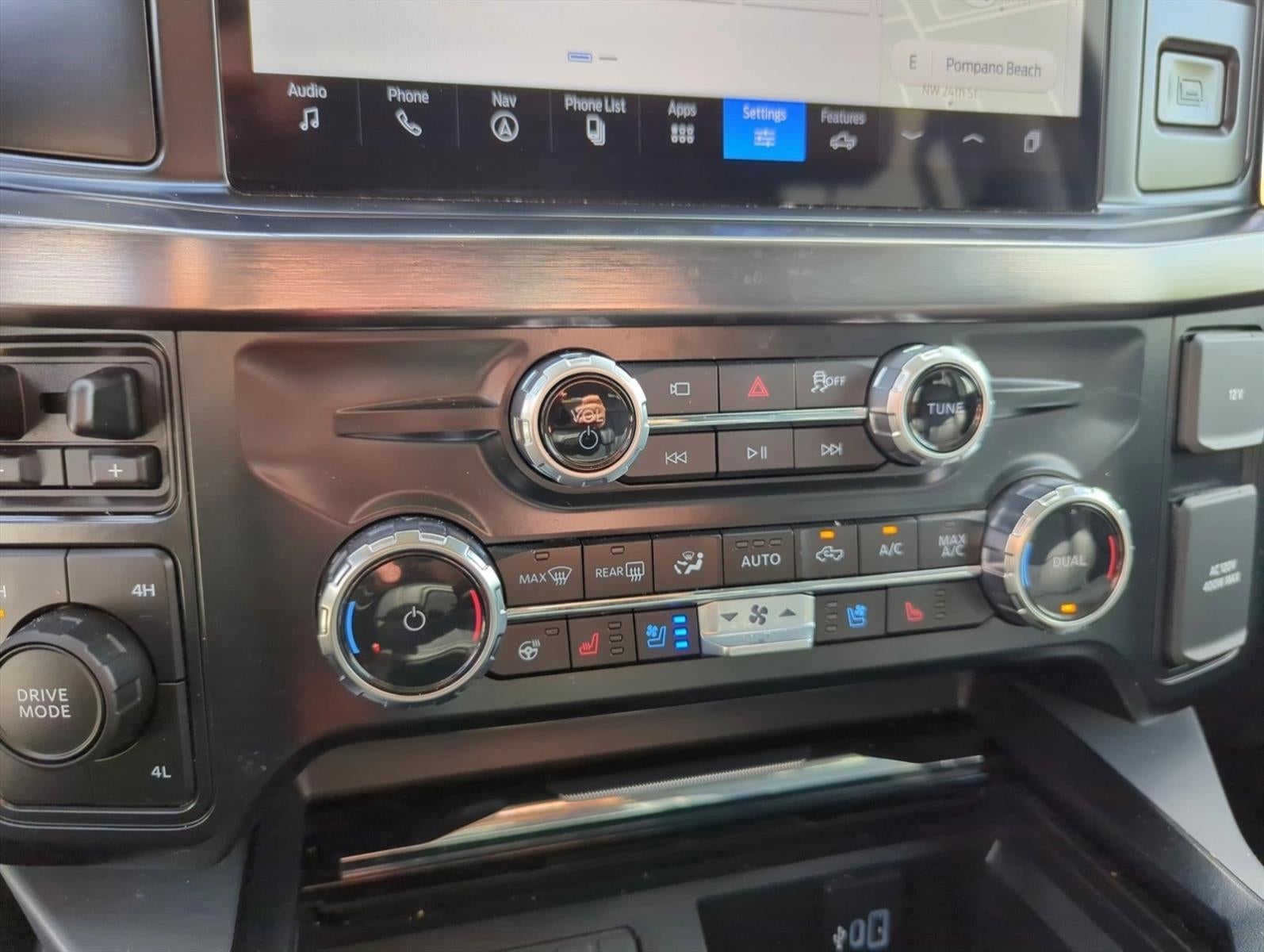 2026 Ford Super Duty F-250 SRW LARIAT 4WD Crew Cab 6.75' Box