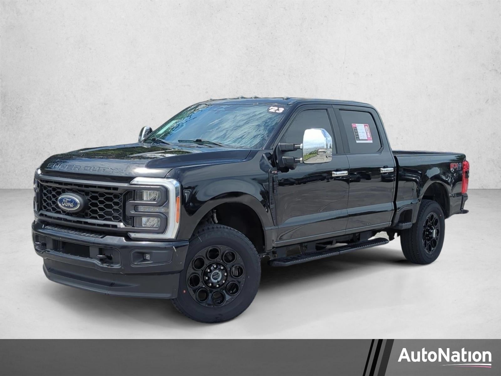 2023 Ford Super Duty F-250 SRW XL 4WD Crew Cab 6.75' Box