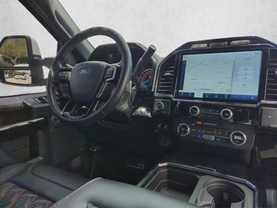 2022 Ford Super Duty F-250 SRW LARIAT 4WD Crew Cab 6.75' Box