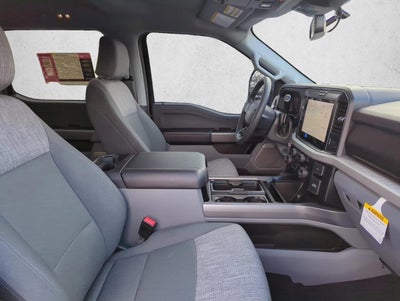 2026 Ford Super Duty F-350 DRW XLT 4WD Crew Cab 8' Box