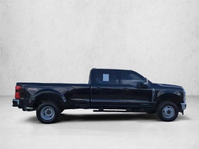 2026 Ford Super Duty F-350 DRW XLT 4WD Crew Cab 8' Box