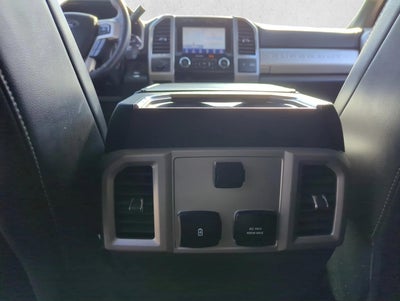 2020 Ford Super Duty F-450 DRW LARIAT 4WD Crew Cab 8' Box