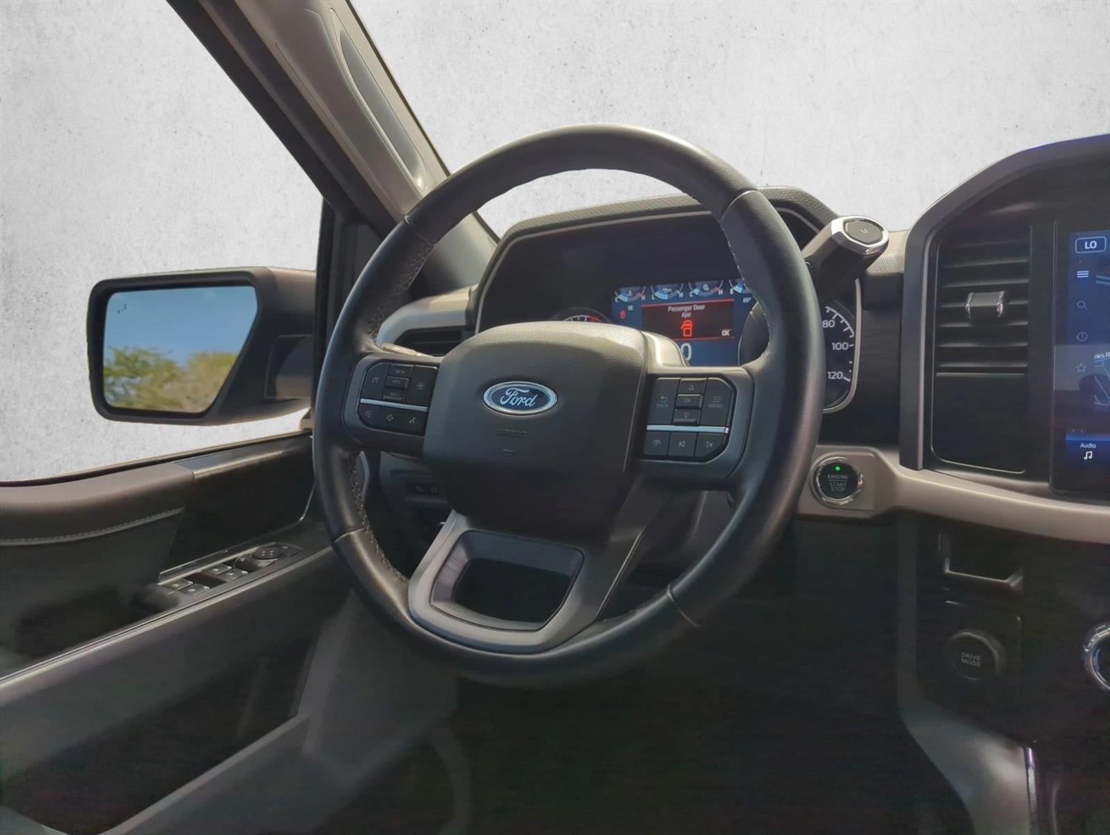 2023 Ford F-150 XLT 2WD SuperCrew 5.5' Box