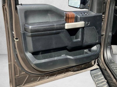 2015 Ford F-150 2WD SuperCrew 5-1/2 Ft Box Lariat