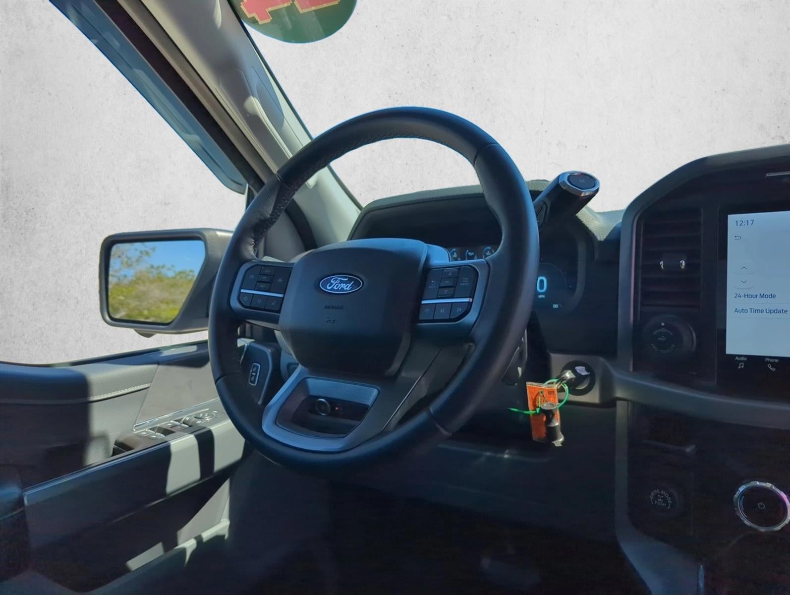 2024 Ford F-150 XLT 2WD SuperCab 6.5' Box