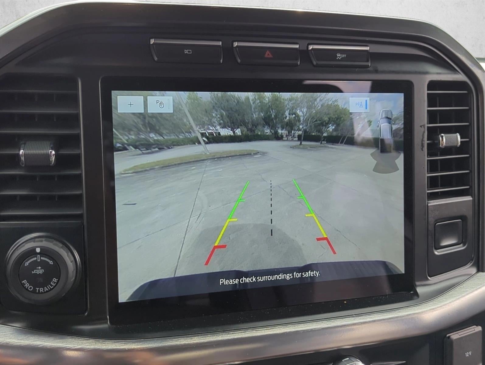 2023 Ford F-150 LARIAT 4WD SuperCrew 5.5' Box