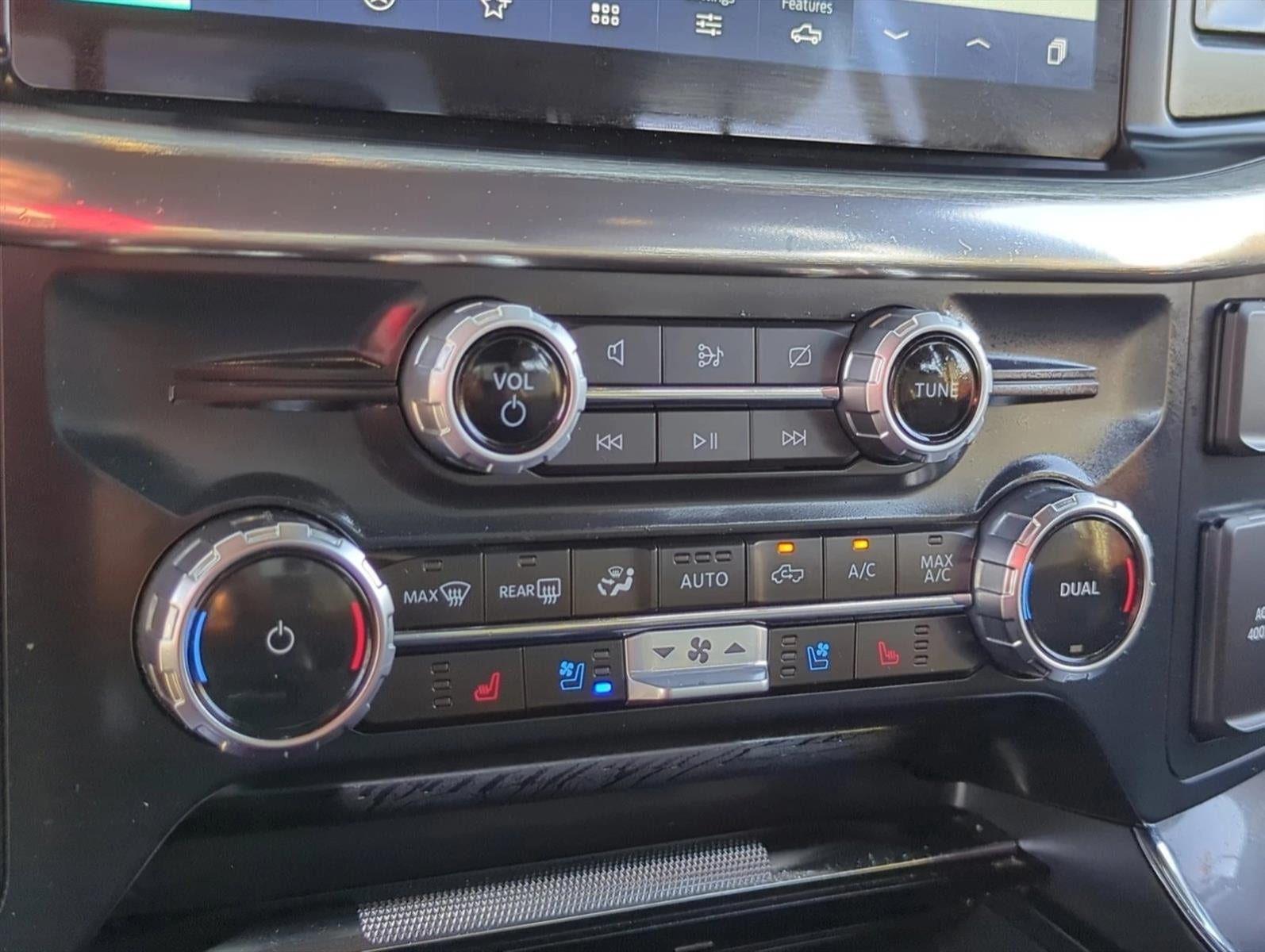 2023 Ford F-150 LARIAT 4WD SuperCrew 5.5' Box