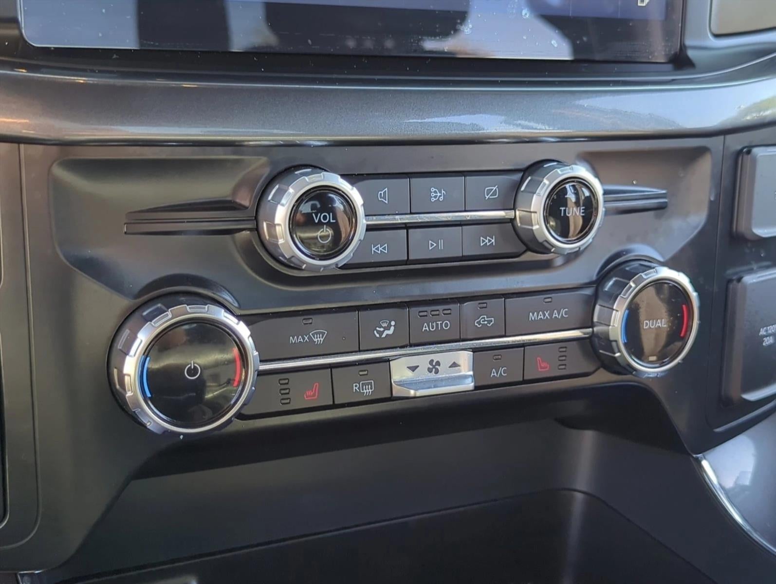 2023 Ford F-150 XLT 4WD SuperCrew 5.5' Box