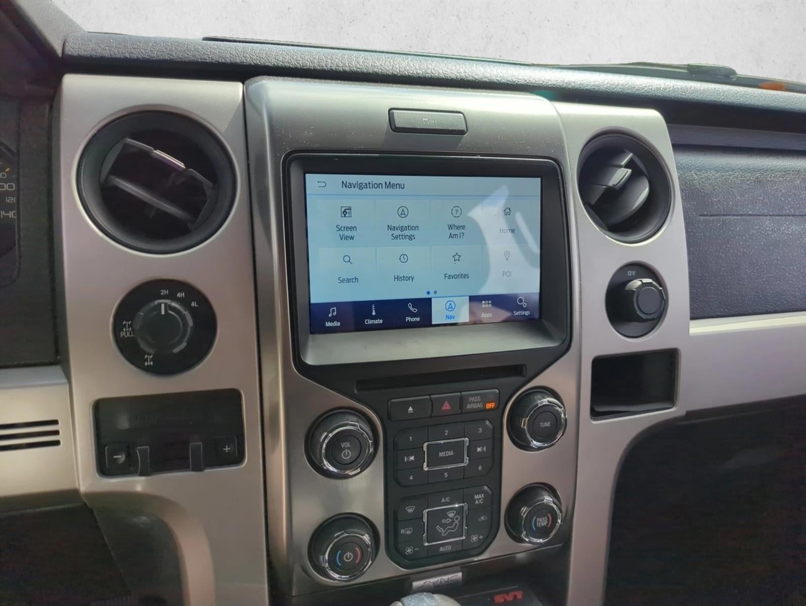 2013 Ford F-150 4WD SuperCrew 5-1/2 Ft Box SVT Raptor