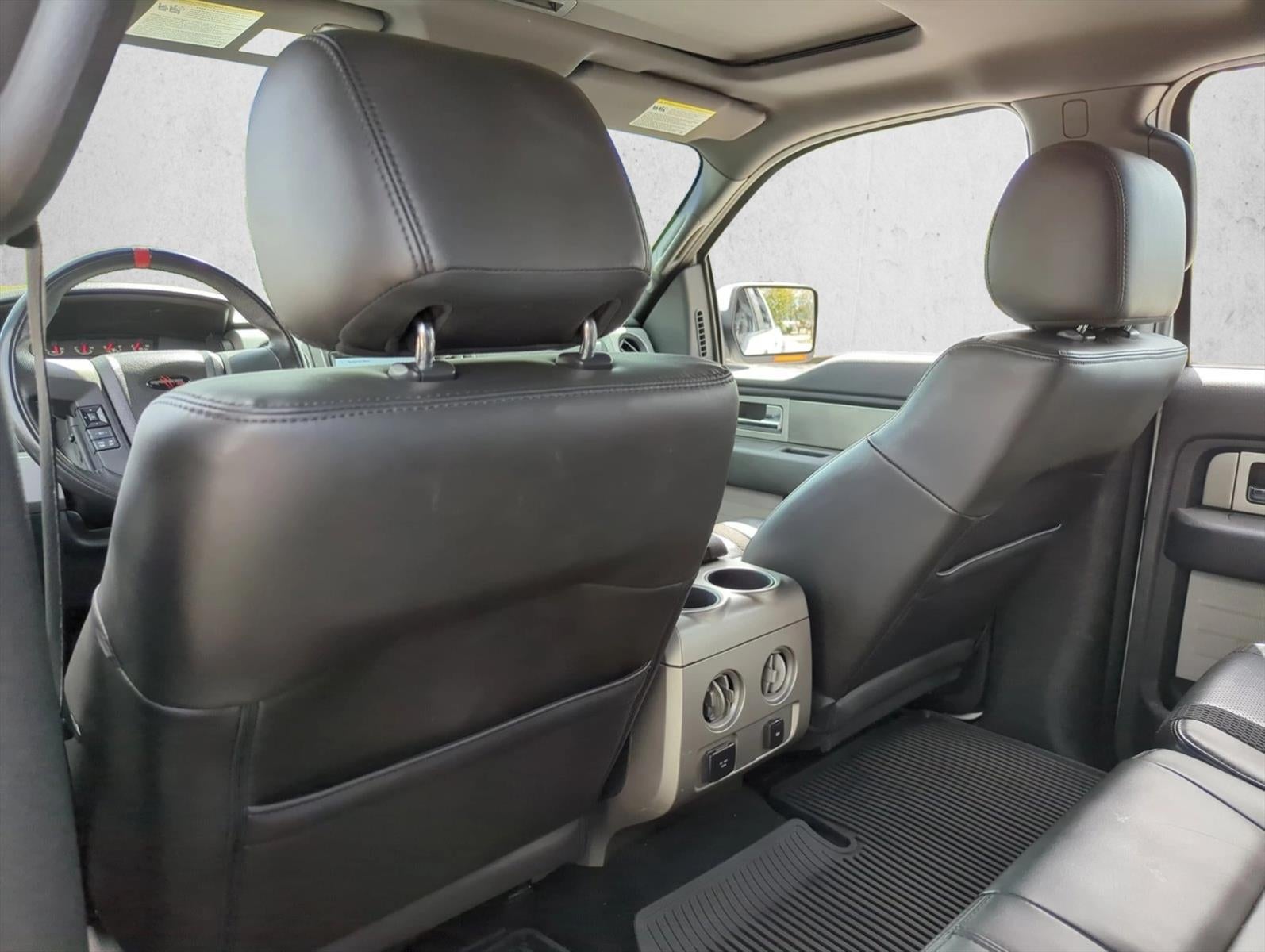 2013 Ford F-150 4WD SuperCrew 5-1/2 Ft Box SVT Raptor