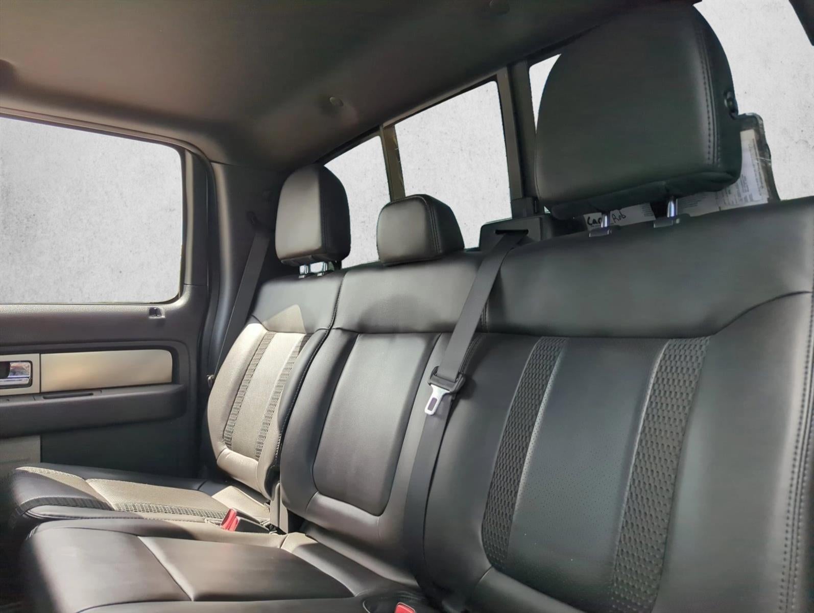 2013 Ford F-150 4WD SuperCrew 5-1/2 Ft Box SVT Raptor